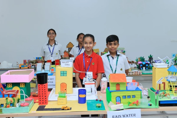 TSUS students presenting creative scientific innovations